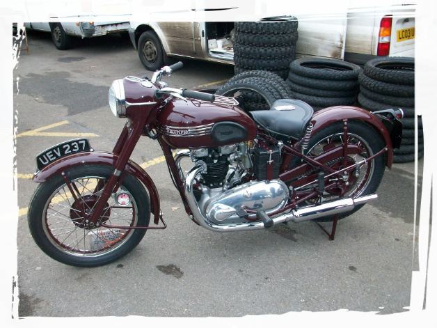 Triumph SpeedTwin 500cc 1952