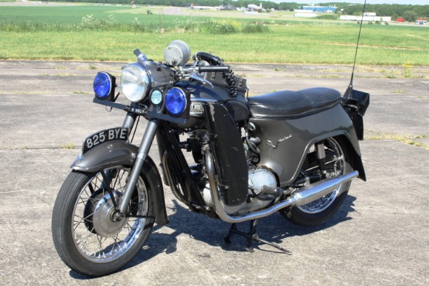 Triumph Speedtwin Triumph Speedtwin 825BYE London Met