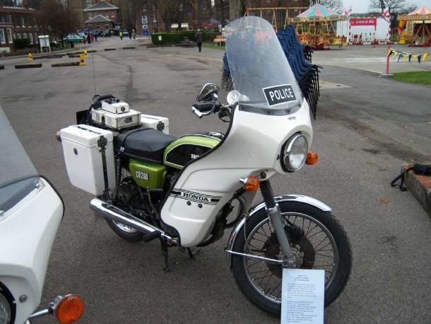 Honda CB200 Honda CB200