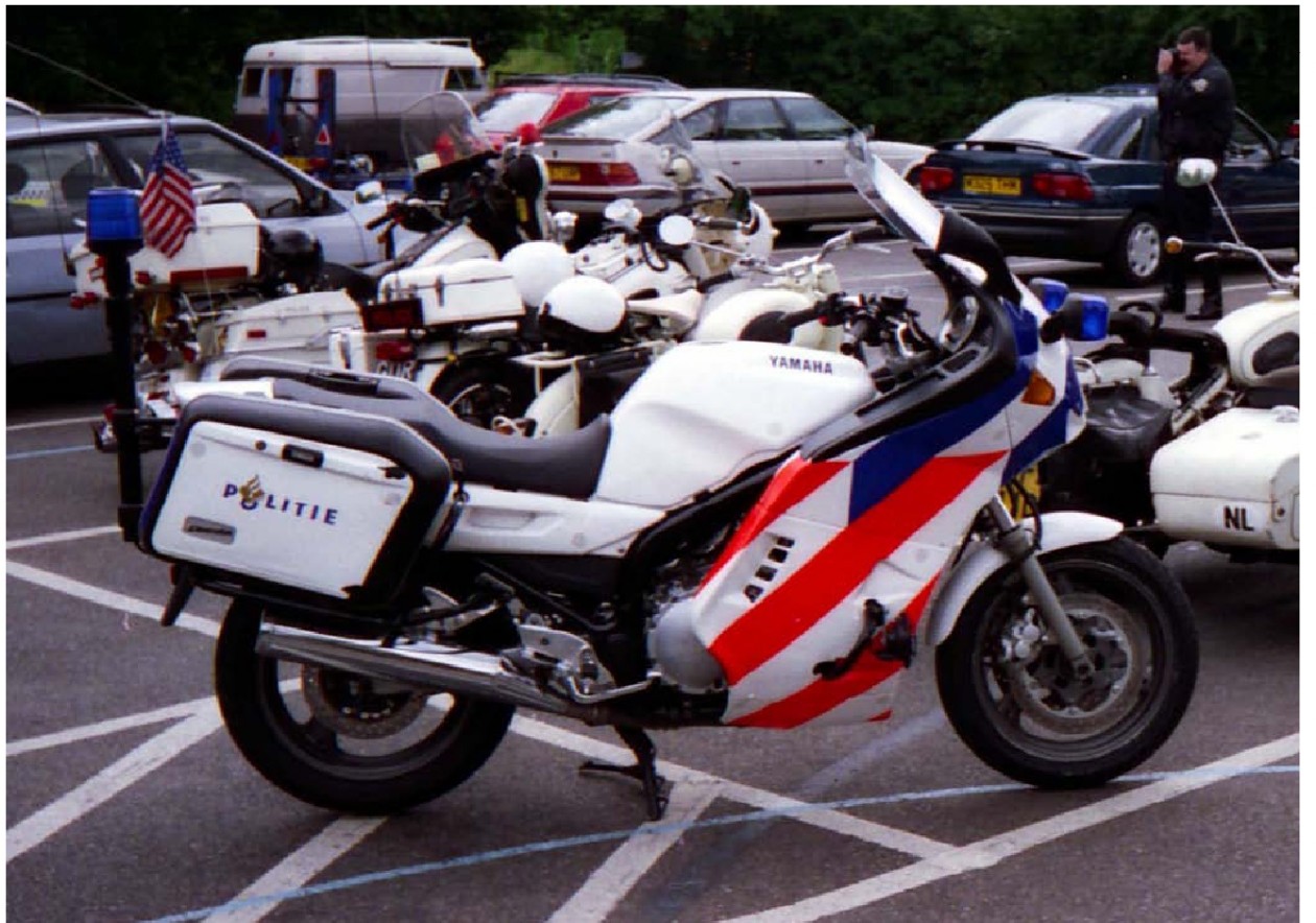 Yamaha XJ900