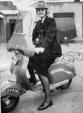 Vespa Police Scooter 249DKL